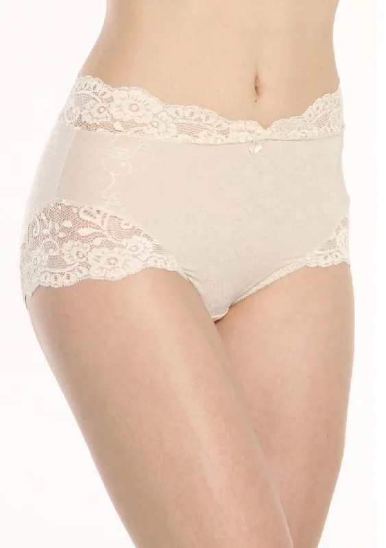 Arianne Stacy Brief 7356CA